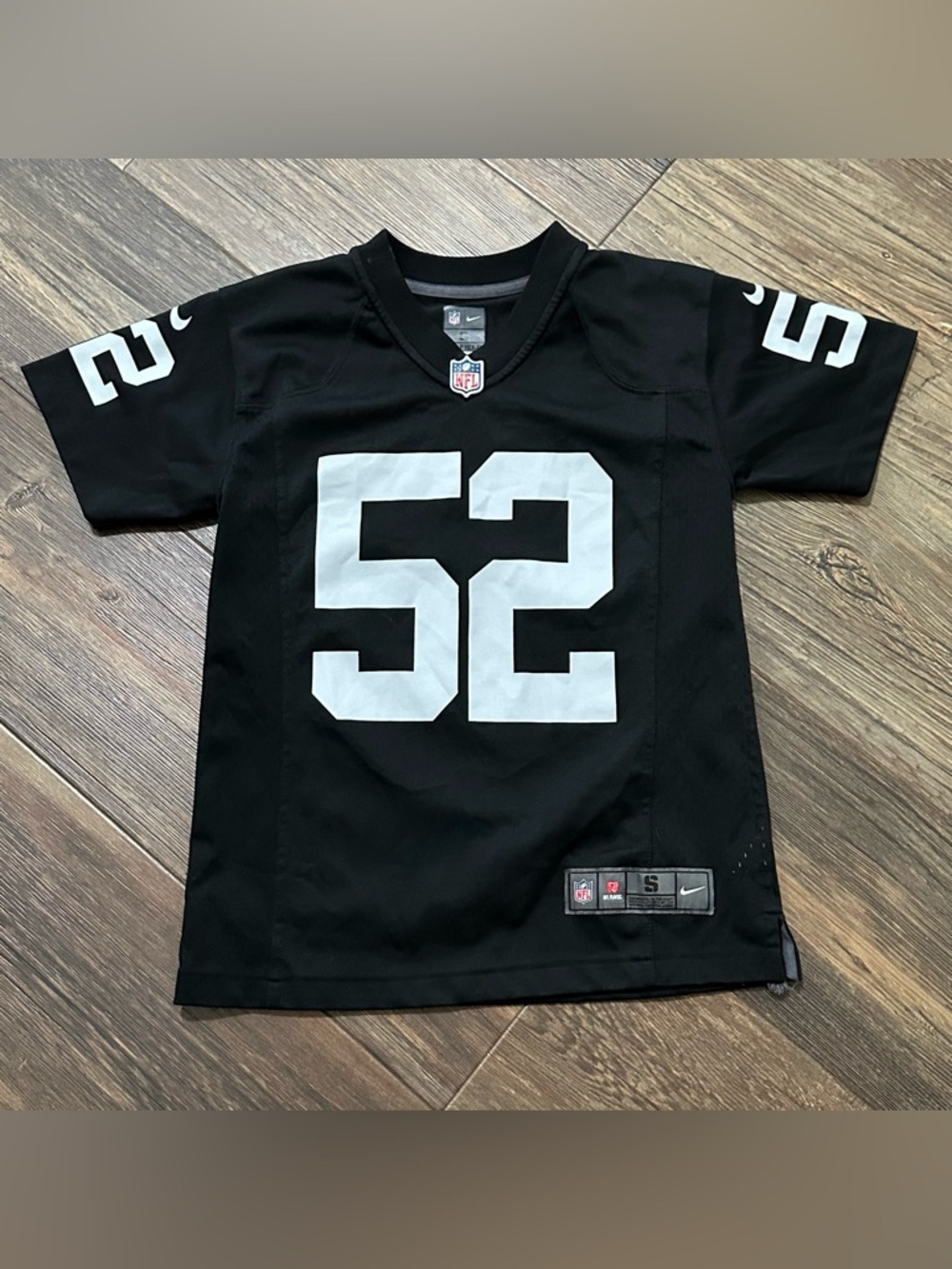 Nike NFL Raiders Khalil Mack #52 black jersey on field youth S 8